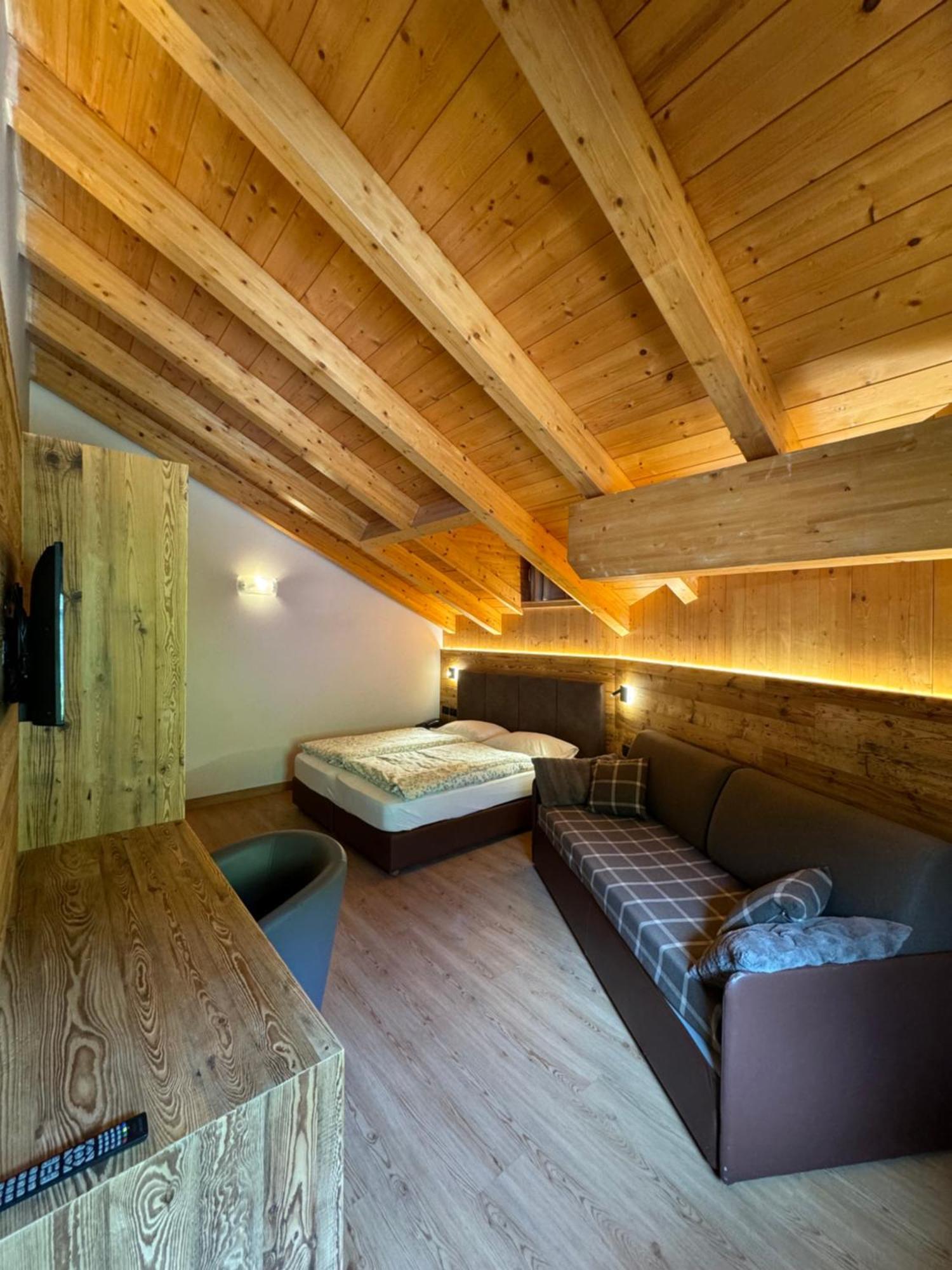 Hotel Tita Piaz Canazei Eksteriør billede