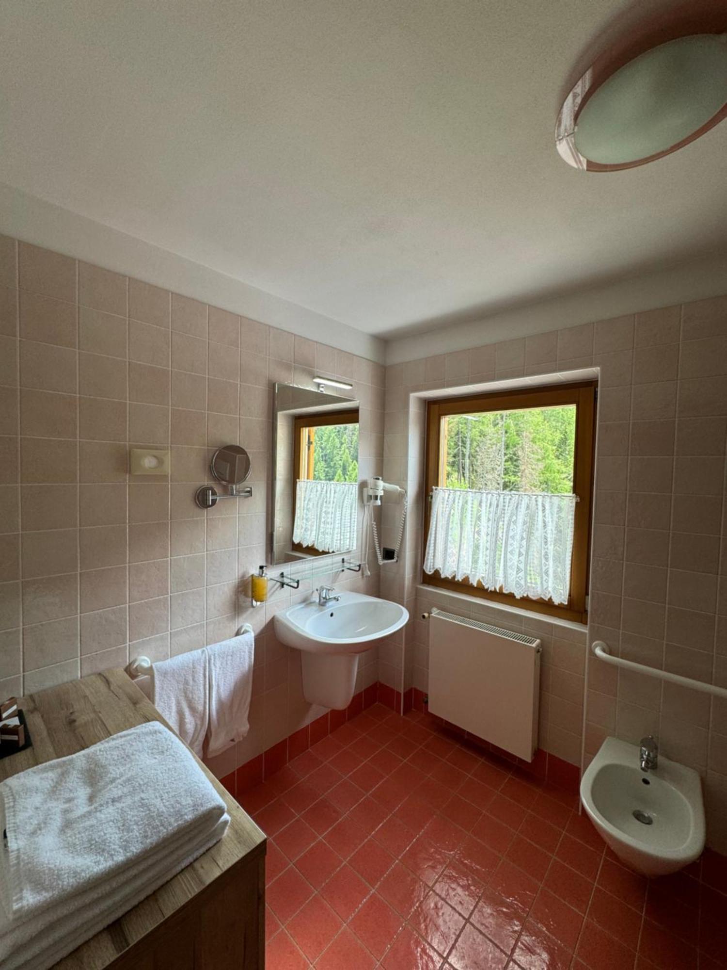 Hotel Tita Piaz Canazei Eksteriør billede
